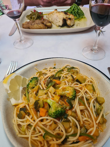 Opinii despre A Grade în Porto - Gastronomia e hotelaria