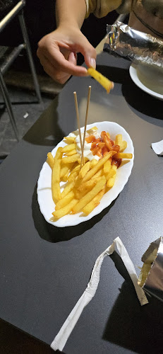 Estambul Doner Kebap Phone number