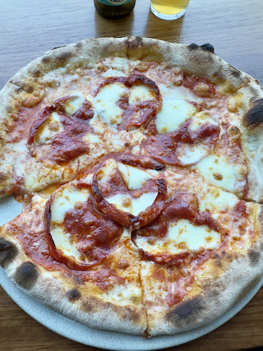 Opinii despre Funky Donkey Pizza în Ferrel - Gastronomia e hotelaria