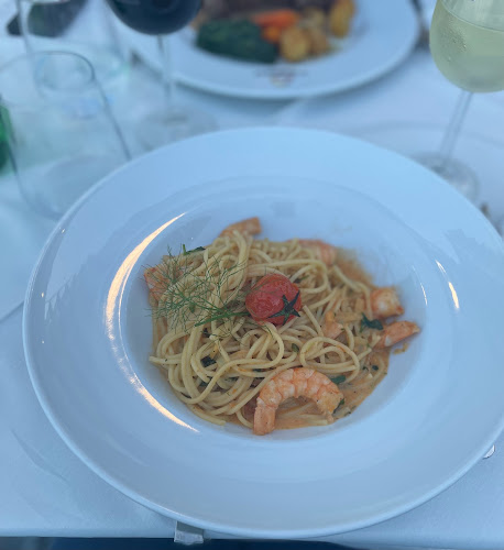 Tiles Restaurant - Gastronomia e hotelaria