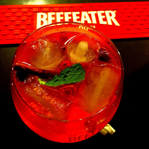 M18 café - Gastronomia e hotelaria