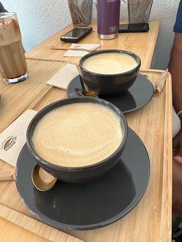 Opinii despre Møka Coffee Shop în Matosinhos - Gastronomia e hotelaria