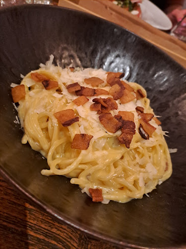 R. Duque de Palmela 32, 1250-098 Lisboa