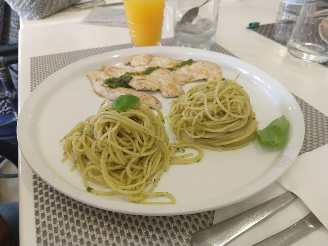 Pizzaria Cosa Nostra - Gastronomia e hotelaria