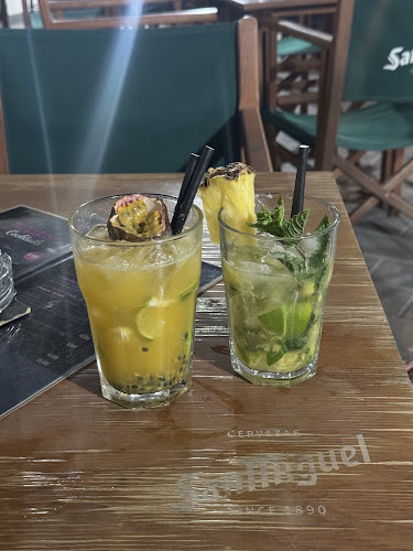 Merlins Bar