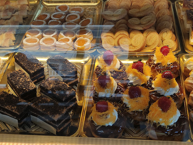 Opinii despre Cafetaria Batikanos în Setúbal - Gastronomia e hotelaria