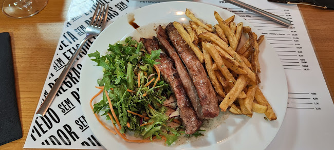 Opinii despre Restaurante Sem Regras în Rio Maior - Gastronomia e hotelaria