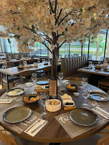 Troia Pizzaria & Restaurante - Ferreiros