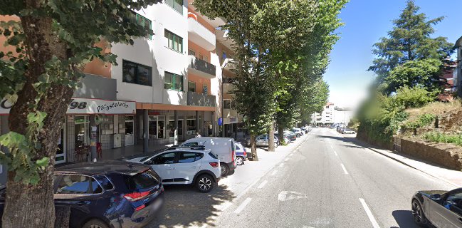 Cristal 98-pastelaria E Pão Quente Lda