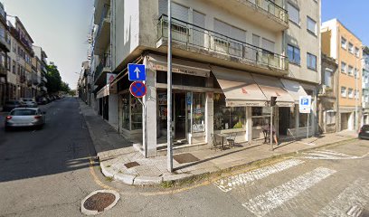 Confeitaria Porto Santo - Armando, Bastos & Vieira, Lda.