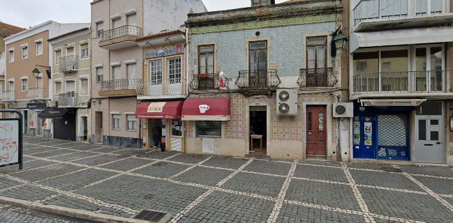 Opinii despre Café Pastelaria Vilafranquense în Vila Franca de Xira - Gastronomia e hotelaria