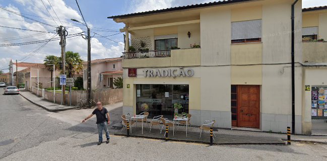 Poço De Mel -, Lda.