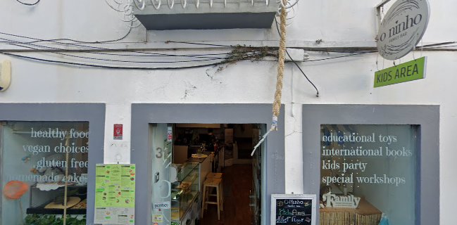 Elas Café
