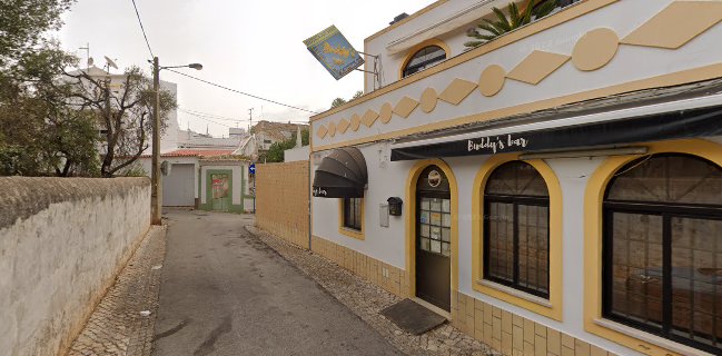 Buddy's Bar